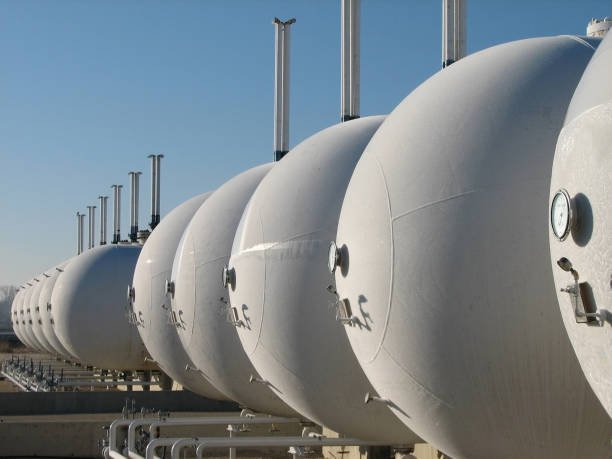 Propane vs. Natural Gas: Choosing the Best Backup Fuel for Remote Homes